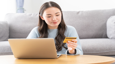 クレジットカードで分割払いをするメリットや注意点