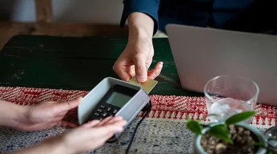 クレジットカードの磁気不良の原因・対処法｜対策も紹介