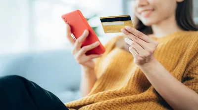 クレジットカードが使えるか確認する方法・使えない原因