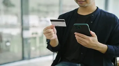 学生向けクレジットカードの利用限度額は？引き上げ方も解説 