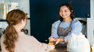 コンタクトレス決済とは？メリットと使い方を解説
