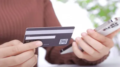 クレジットカードと電子マネーは併用がおトク！