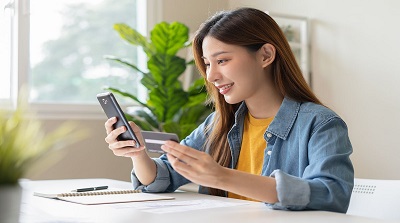 スマホアプリ課金の仕方！メリット・デメリットを解説